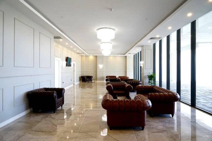 מלון Des'otel 4*