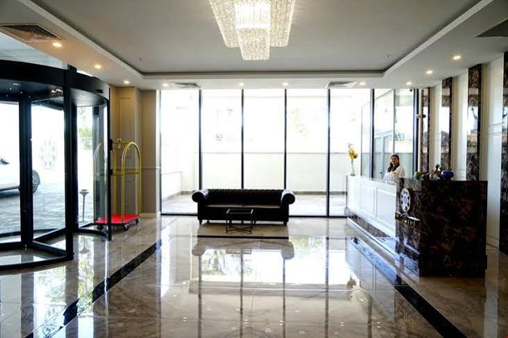 Des'otel מלון טקירדג
