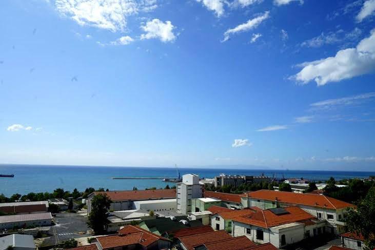 Des'otel מלון 4*